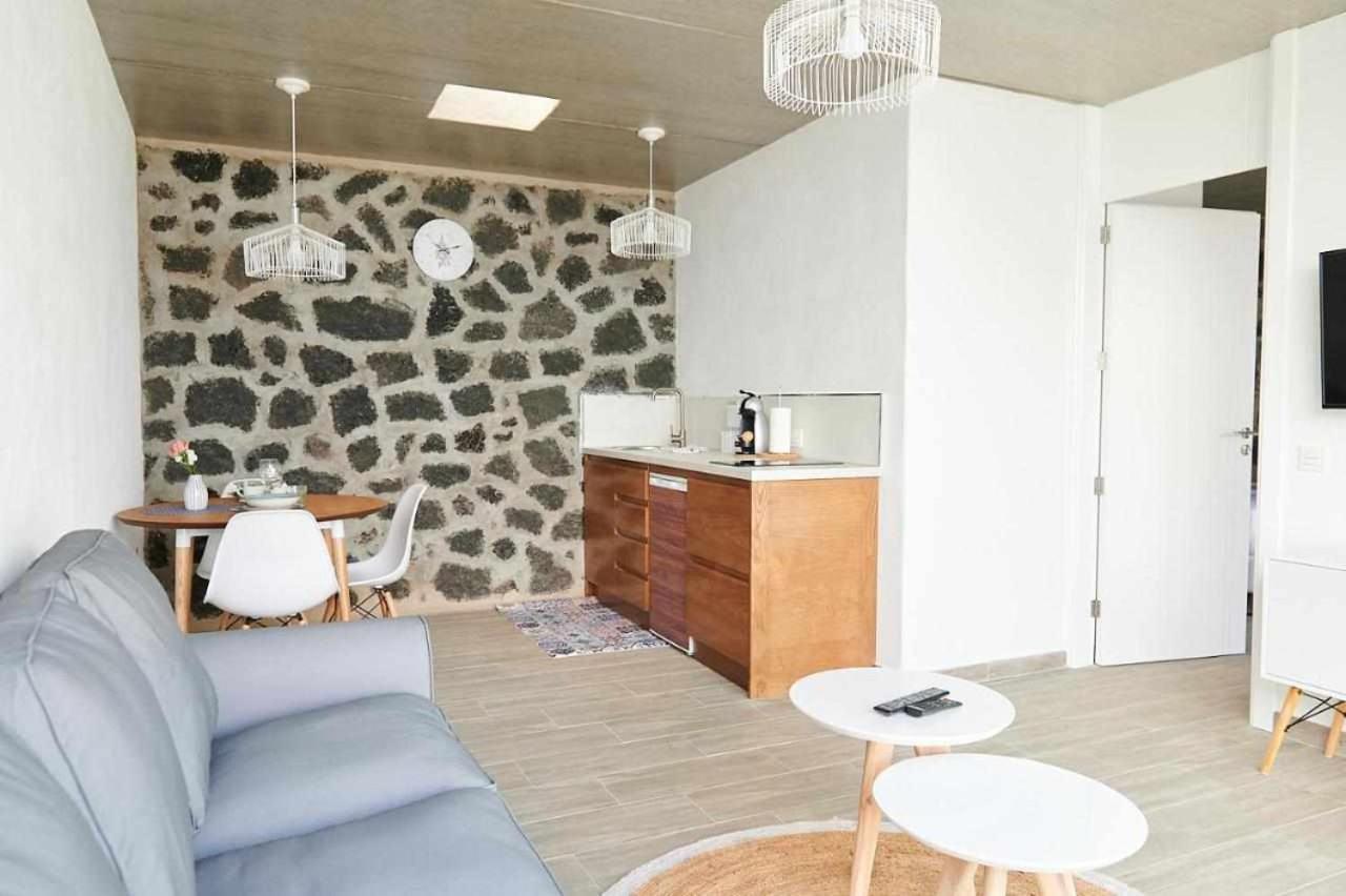 Suites Bene Lanzarote Ла-Асомада Экстерьер фото